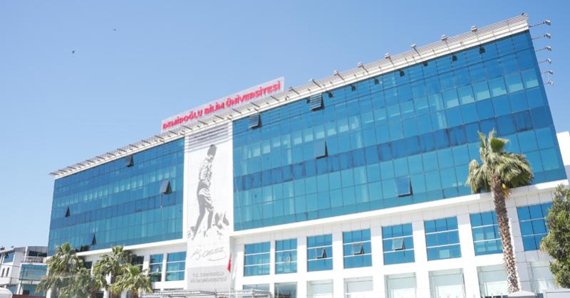 Demiroğlu Bilim Üniversitesi Yönetmeliği Değişti: Çift Anadal, Yandal ve Zorunlu Derslerde Yeni Dönem